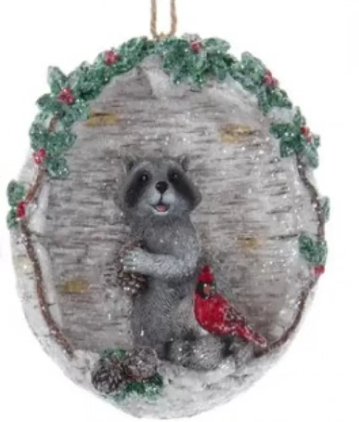 Boutique de Noël Birch Berry Raccoon With Cardinal Ornament