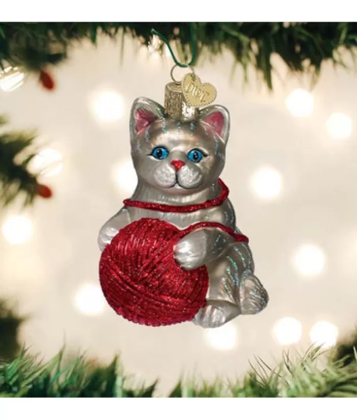 Boutique de Noël Grey/Red Kitten Glass Ornament