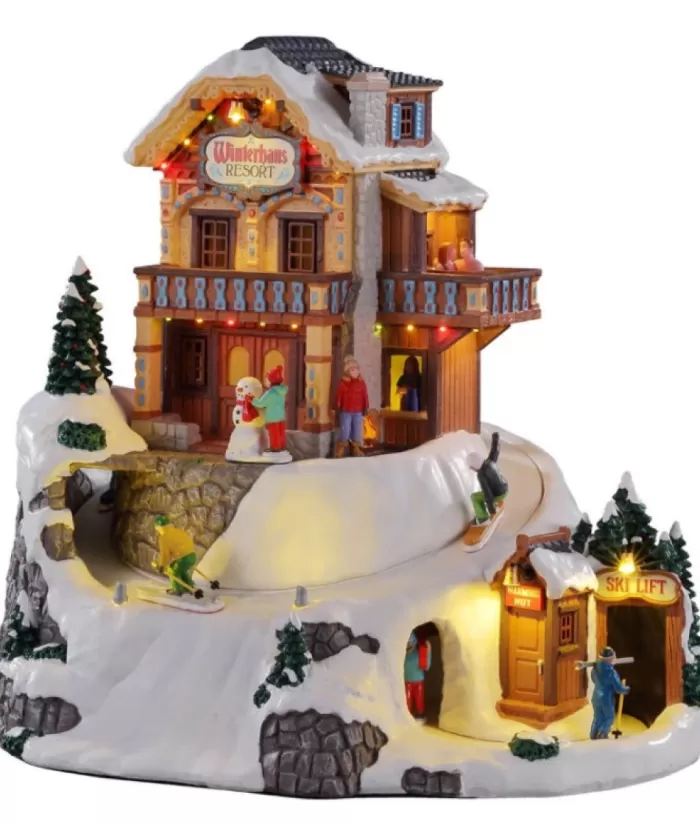 Boutique de Noël Ski Resort, Animated, Requires Batteries