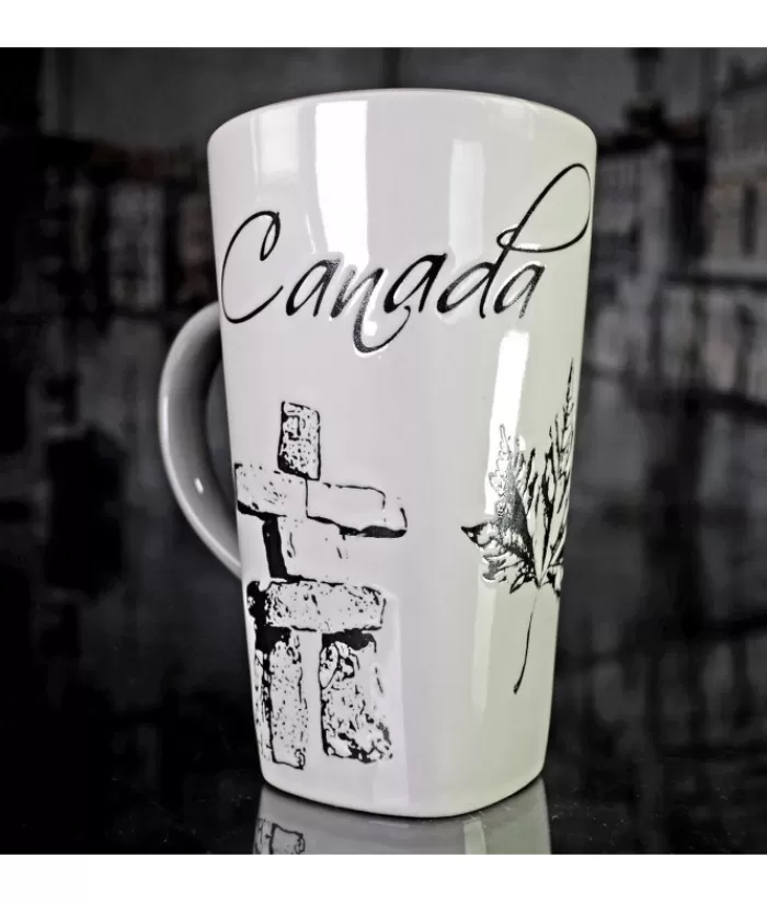 Boutique de Noël Vaisselle Souvenirs*Tall Mug, Souvenir, Inukshuk Design